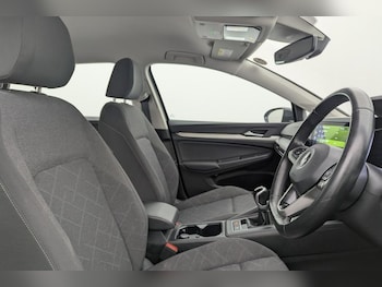 Used Volkswagen Golf 2022 for sale - 77572041: Photo