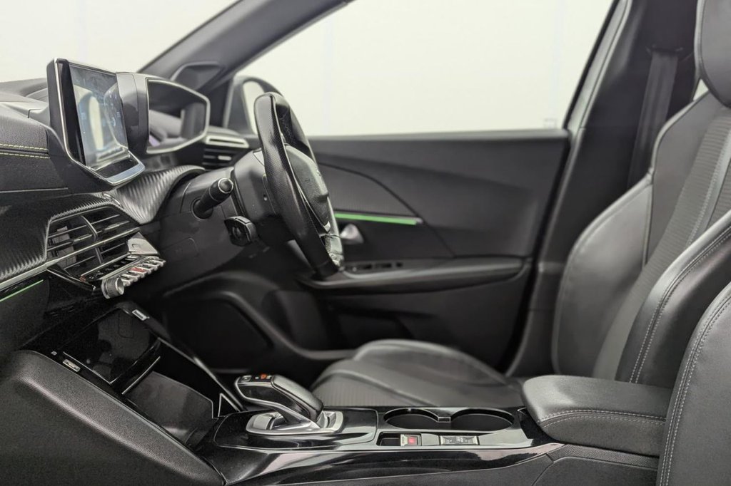 Used Peugeot 2008 2021 for sale - 77212014: Photo 27