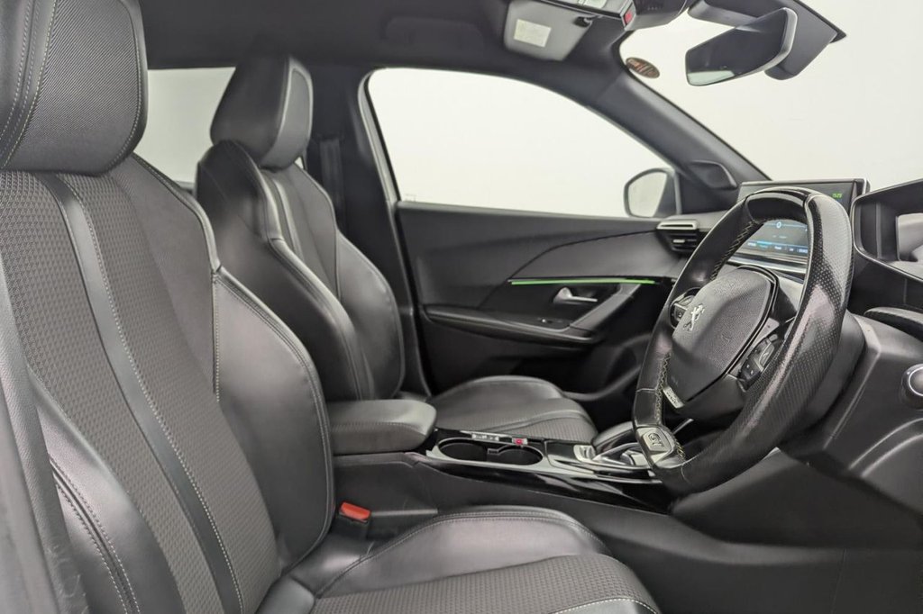 Used Peugeot 2008 2021 for sale - 77212014: Photo 3