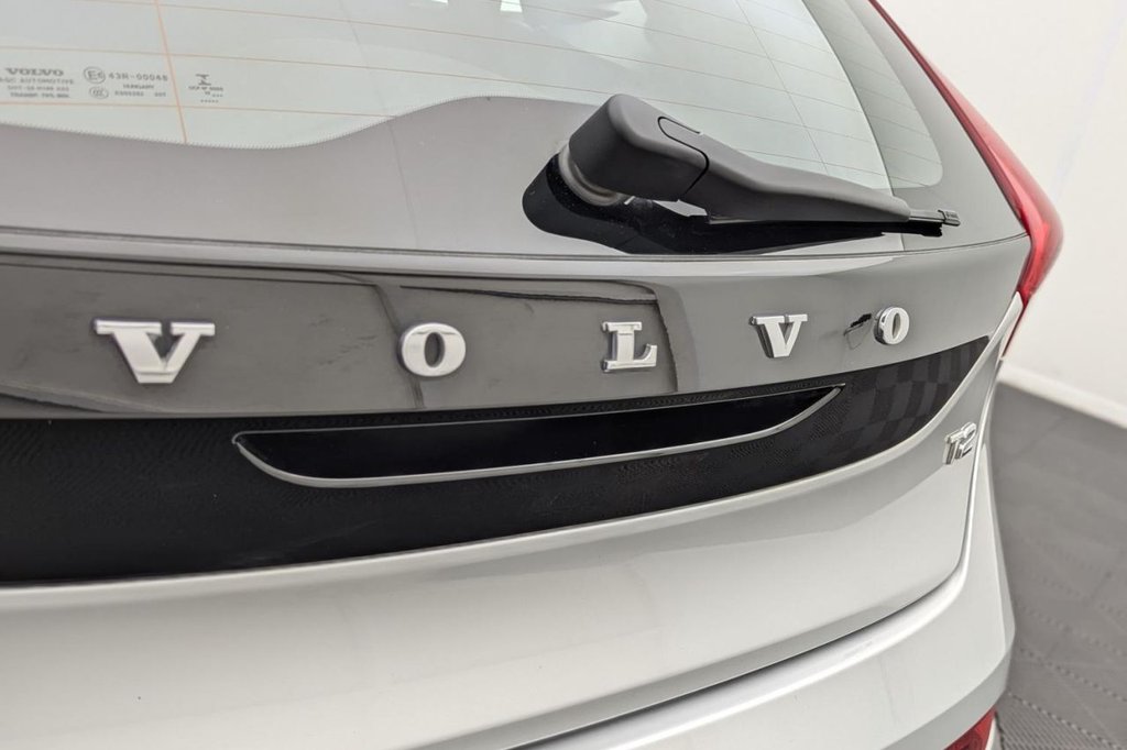 Used Volvo V40 2015 for sale - 77212196: Photo 45