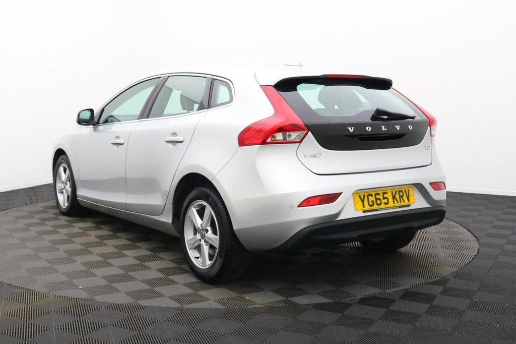Used Volvo V40 2015 for sale - 77212196: Photo 6