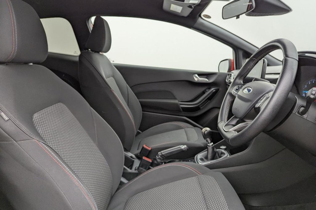 Used Ford Fiesta 2018 for sale - 77212226: Photo 3