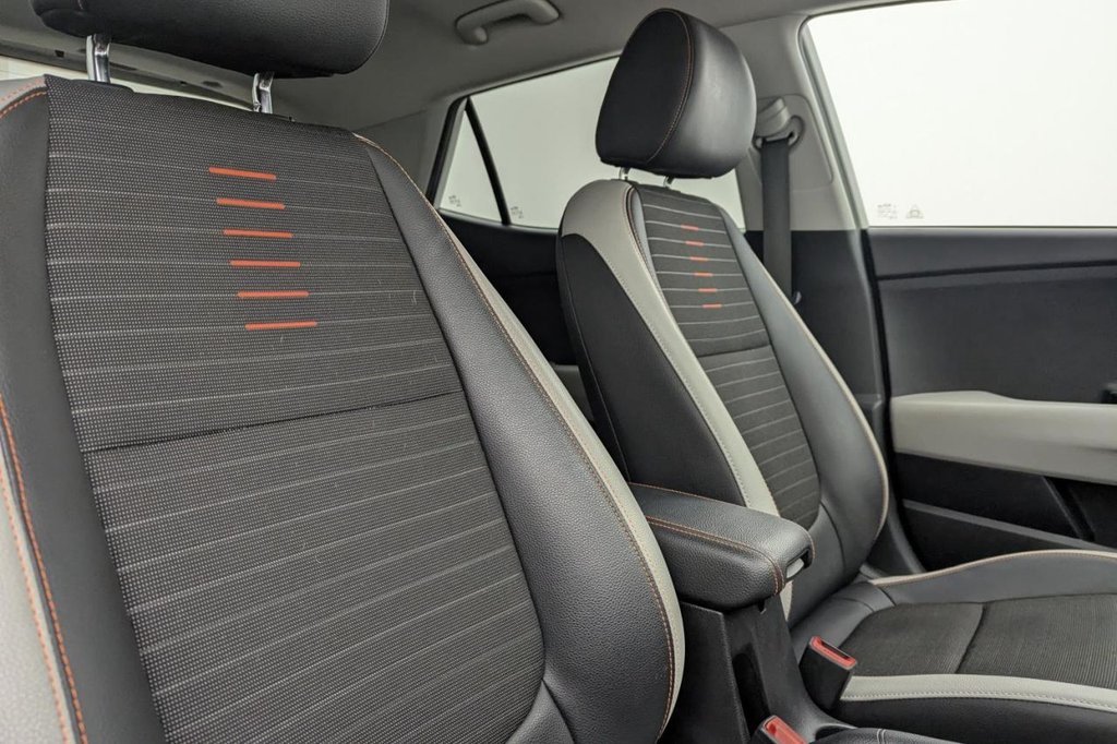 Used Kia Stonic 2019 for sale - 77780611: Photo 15