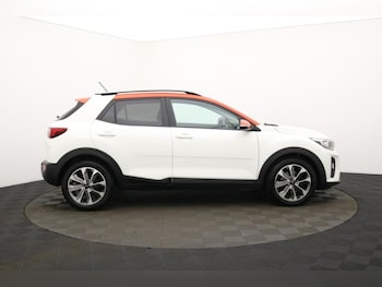 Used Kia Stonic 2019 for sale - 77780611: Photo