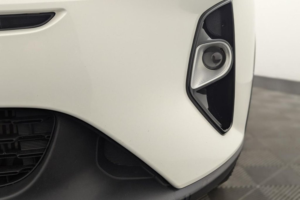 Used Kia Stonic 2019 for sale - 77780611: Photo 44