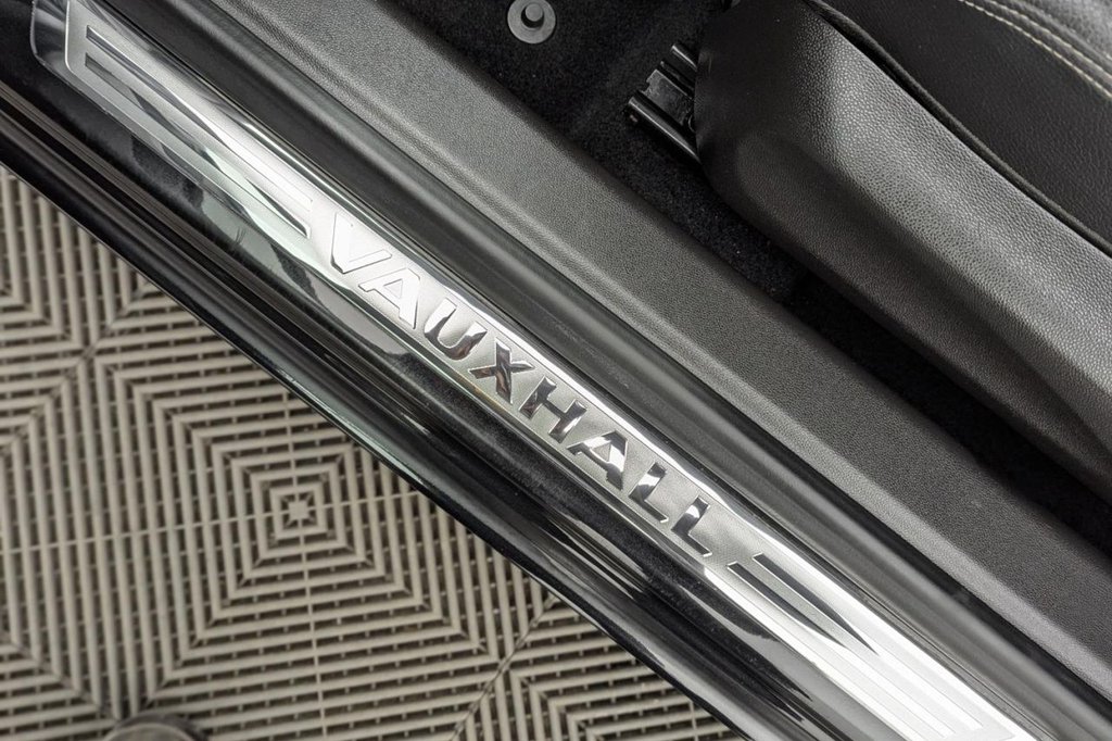 Used Vauxhall ADAM 2017 for sale - 77212250: Photo 21