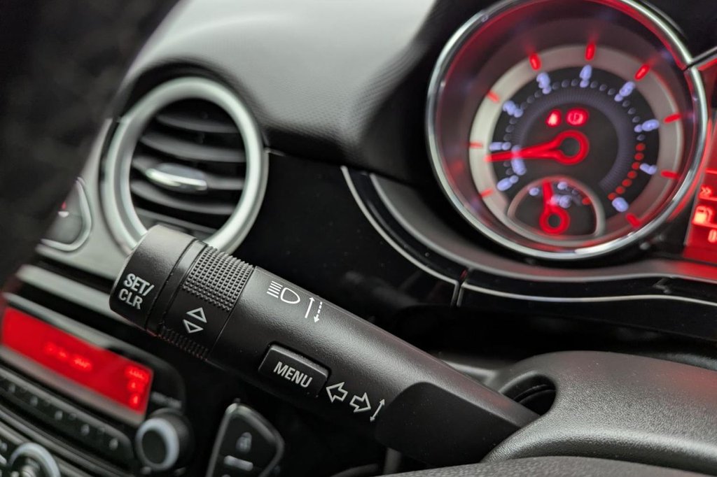 Used Vauxhall ADAM 2017 for sale - 77212250: Photo 29