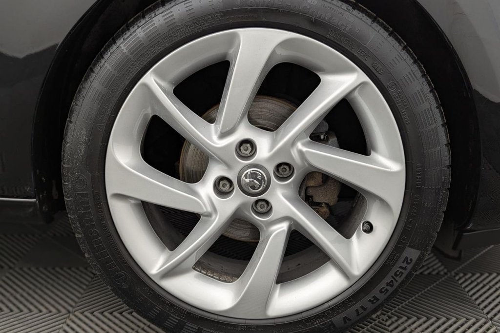 Used Vauxhall ADAM 2017 for sale - 77212250: Photo 46