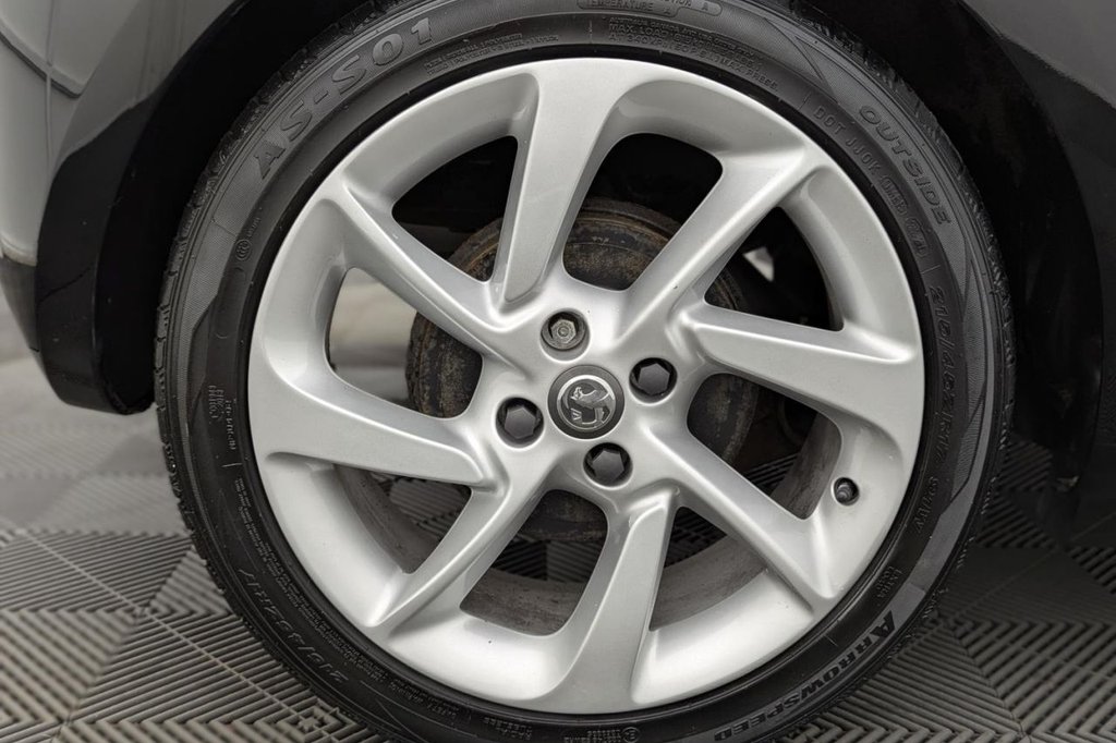 Used Vauxhall ADAM 2017 for sale - 77212250: Photo 47