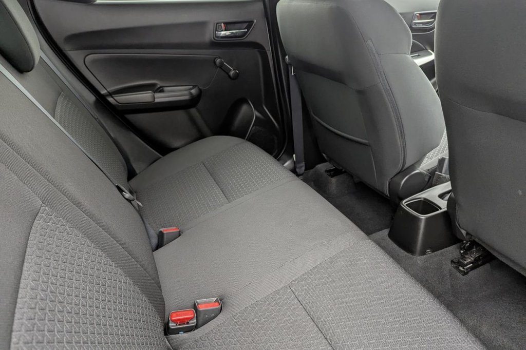 Used Suzuki Swift 2018 for sale - 77211896: Photo 18