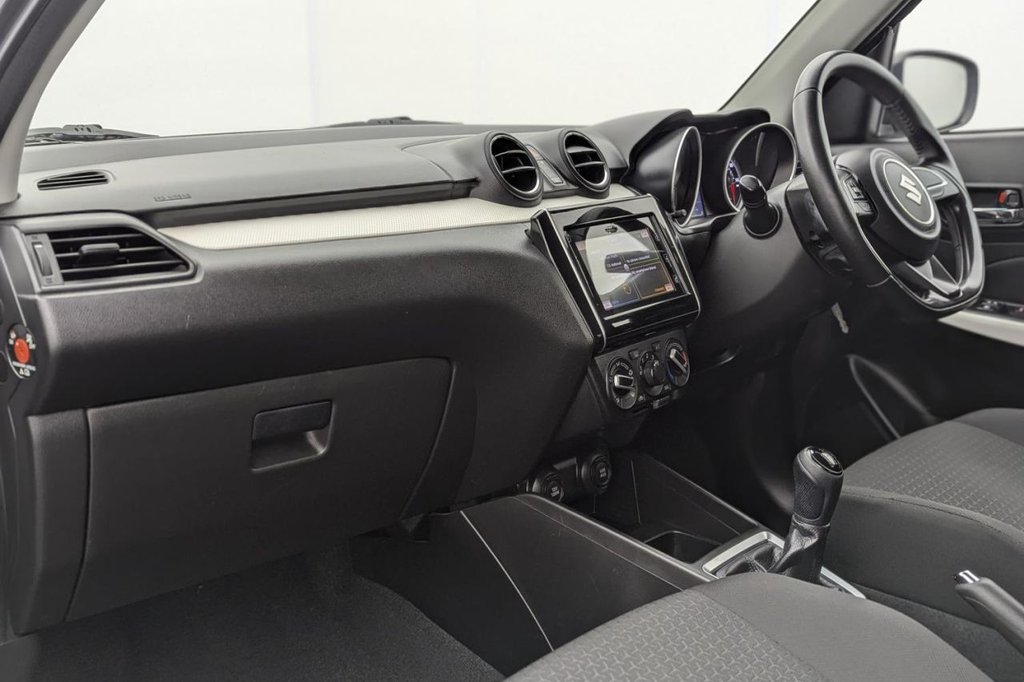 Used Suzuki Swift 2018 for sale - 77211896: Photo 23