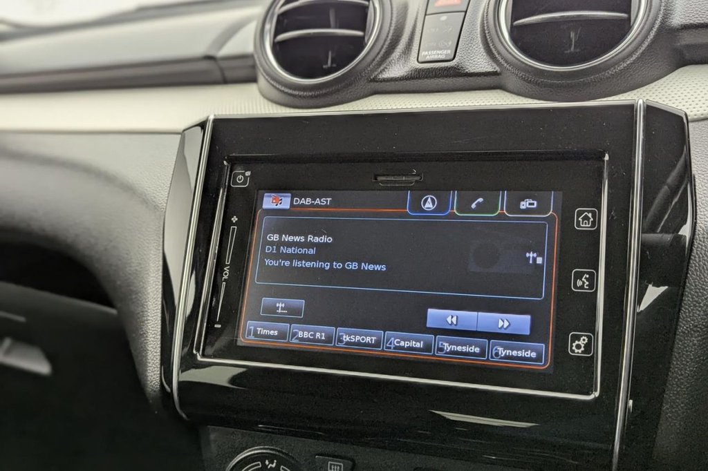 Used Suzuki Swift 2018 for sale - 77211896: Photo 24