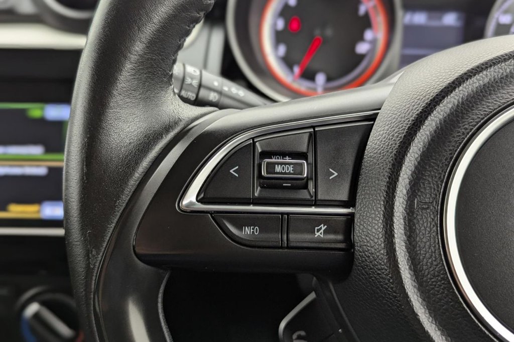 Used Suzuki Swift 2018 for sale - 77211896: Photo 32