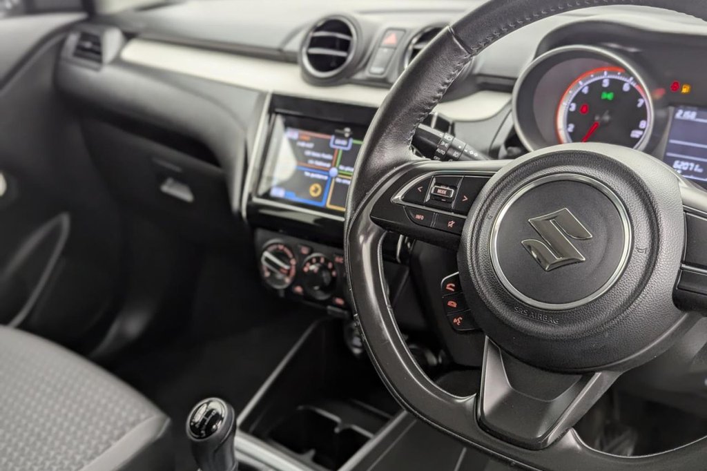 Used Suzuki Swift 2018 for sale - 77211896: Photo 34