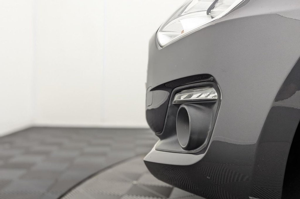 Used Suzuki Swift 2018 for sale - 77211896: Photo 41