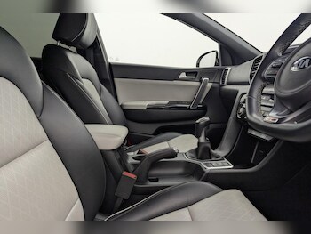 Used Kia Sportage 2017 for sale - 77212247: Photo