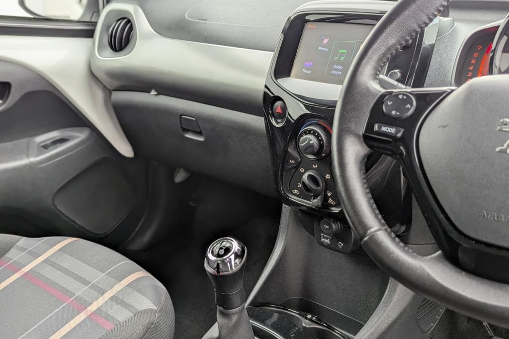 Used Peugeot 108 2016 for sale - 77212272: Photo 33