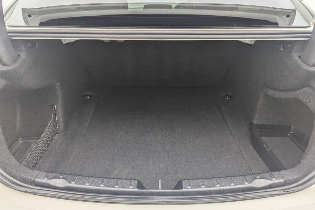 Used BMW 3 Series 2018 for sale - 77654847: Photo 20