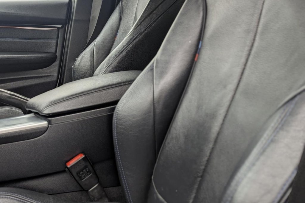 Used BMW 3 Series 2018 for sale - 77654847: Photo 27