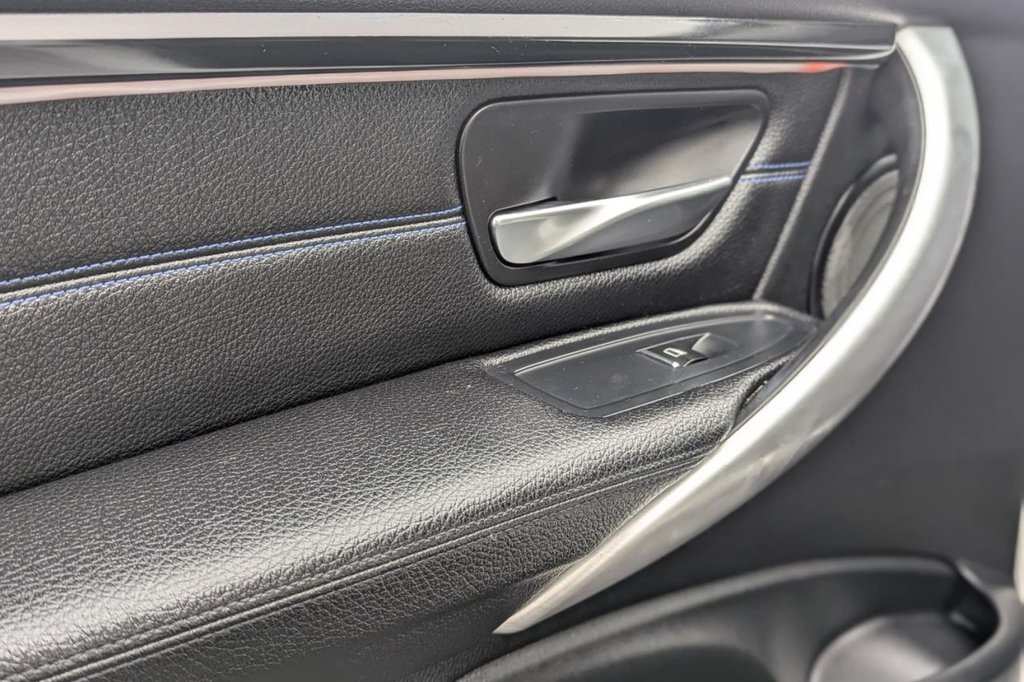 Used BMW 3 Series 2018 for sale - 77654847: Photo 30