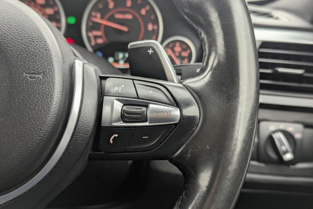 Used BMW 3 Series 2018 for sale - 77654847: Photo 38