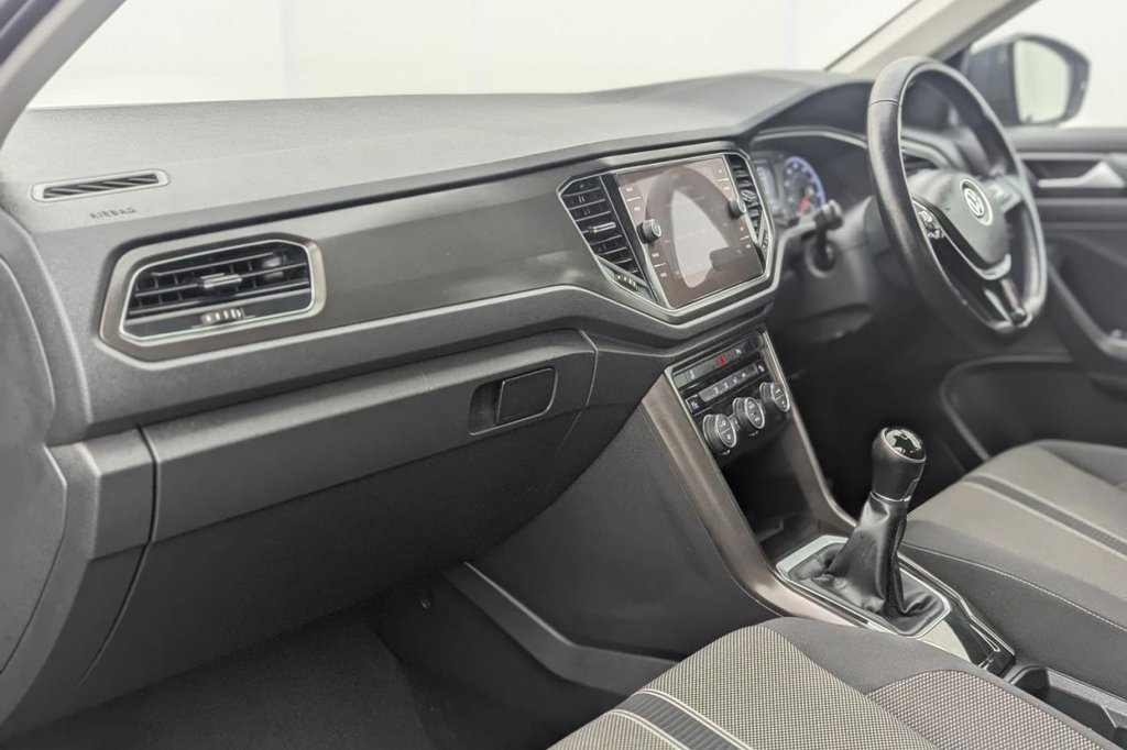 Used Volkswagen T-Roc 2019 for sale - 77967619: Photo 22