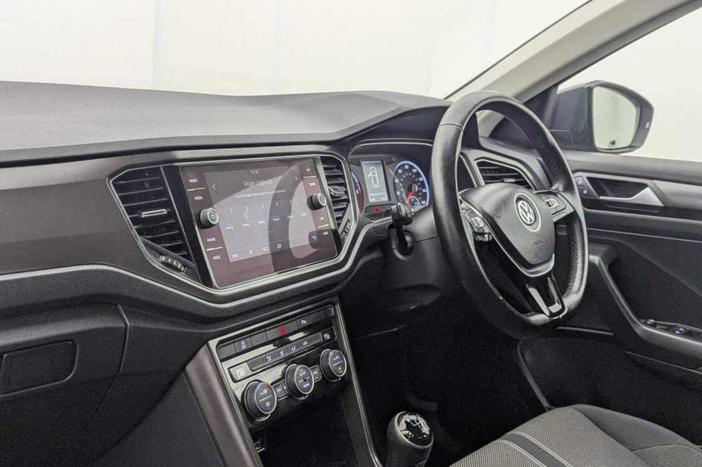 Used Volkswagen T-Roc 2019 for sale - 77967619: Photo 25