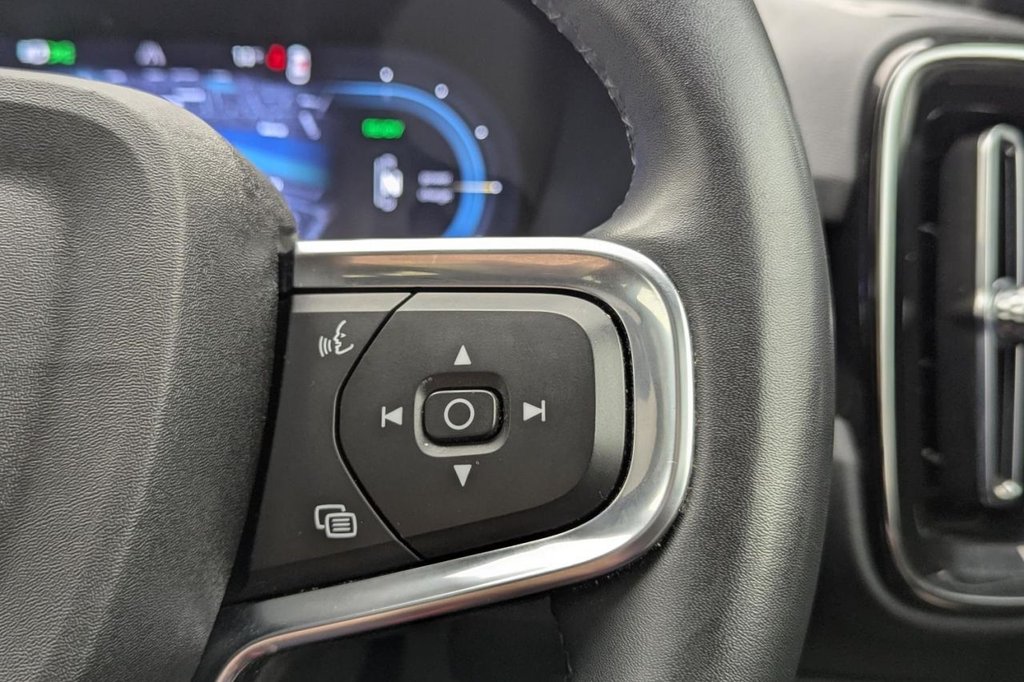 Used Volvo C40 2022 for sale - 77880328: Photo 42