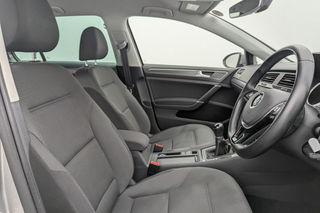 Used Volkswagen Golf 2020 for sale - 77464067: Photo 13