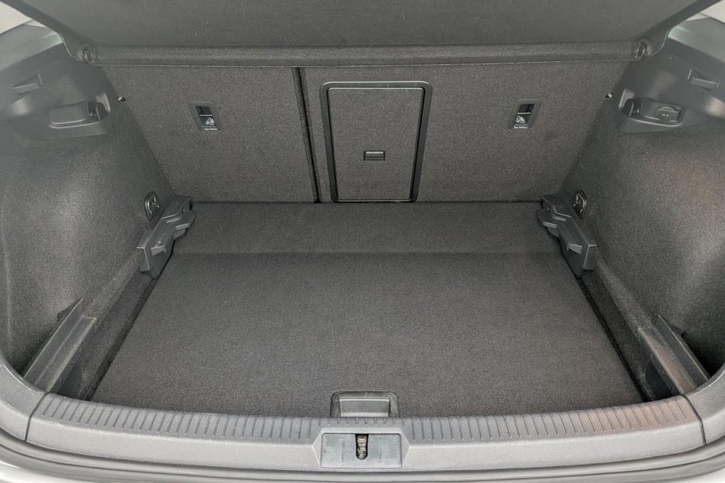 Used Volkswagen Golf 2020 for sale - 77464067: Photo 21