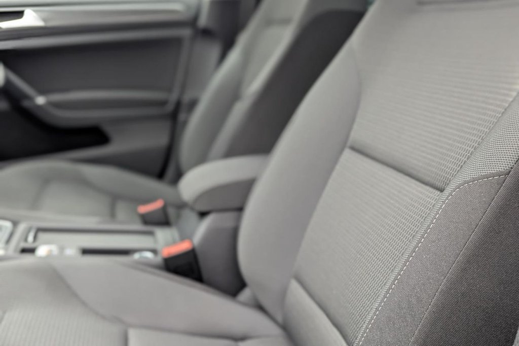 Used Volkswagen Golf 2020 for sale - 77464067: Photo 30