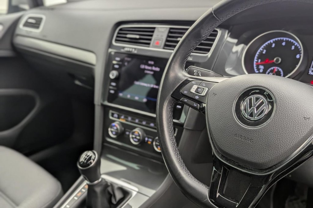 Used Volkswagen Golf 2020 for sale - 77464067: Photo 41