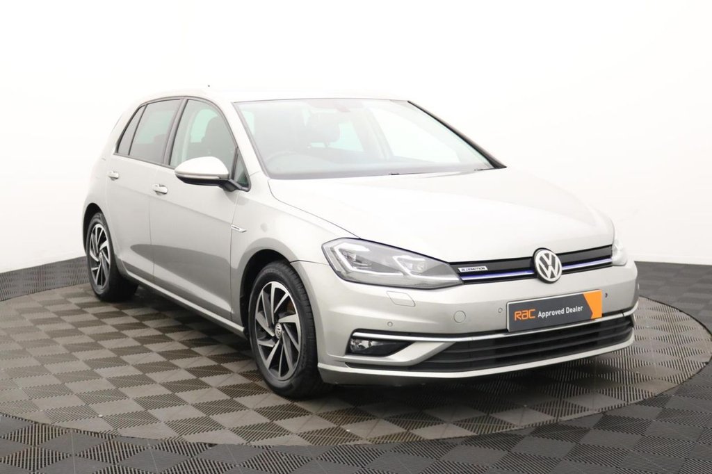 Used Volkswagen Golf 2020 for sale - 77464067: Photo 8