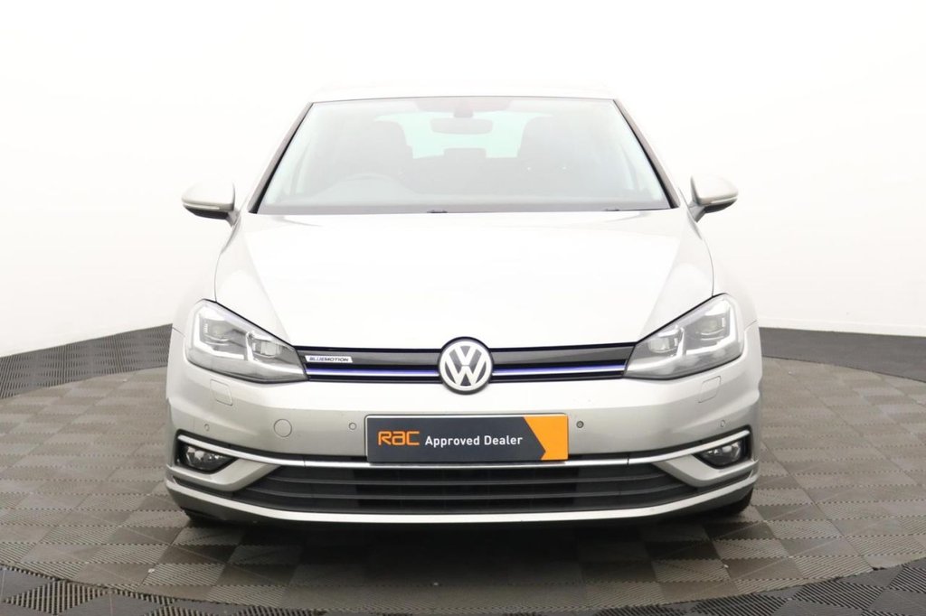 Used Volkswagen Golf 2020 for sale - 77464067: Photo 9