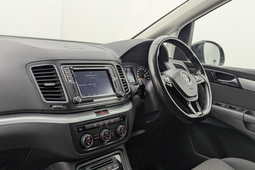 Used Volkswagen Sharan 2019 for sale - 77384564: Photo 30