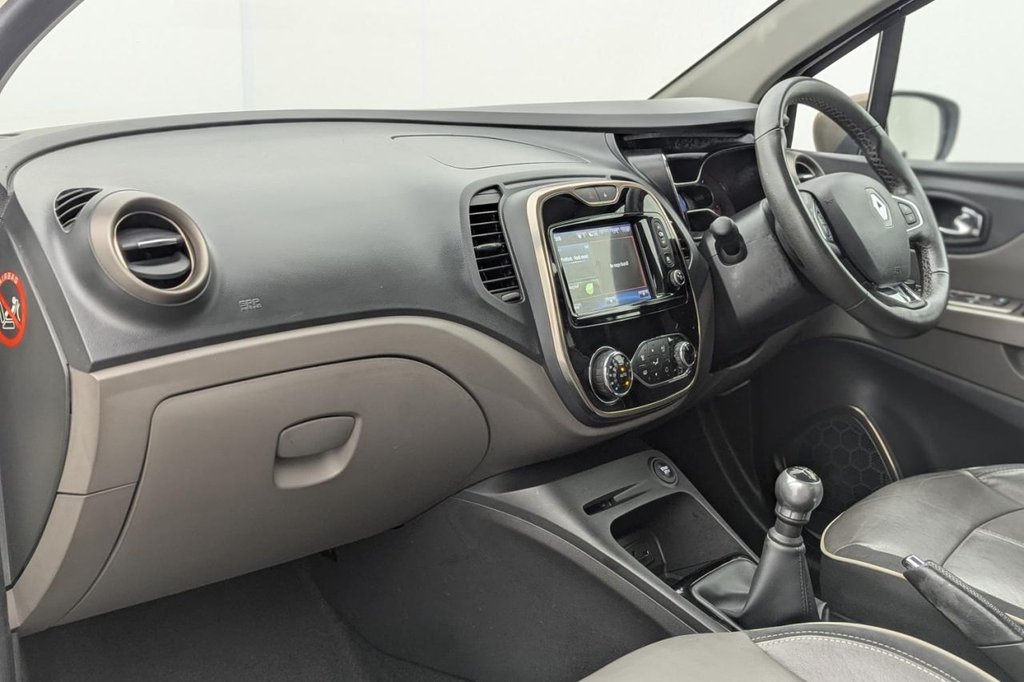 Used Renault Captur 2016 for sale - 77850119: Photo 24