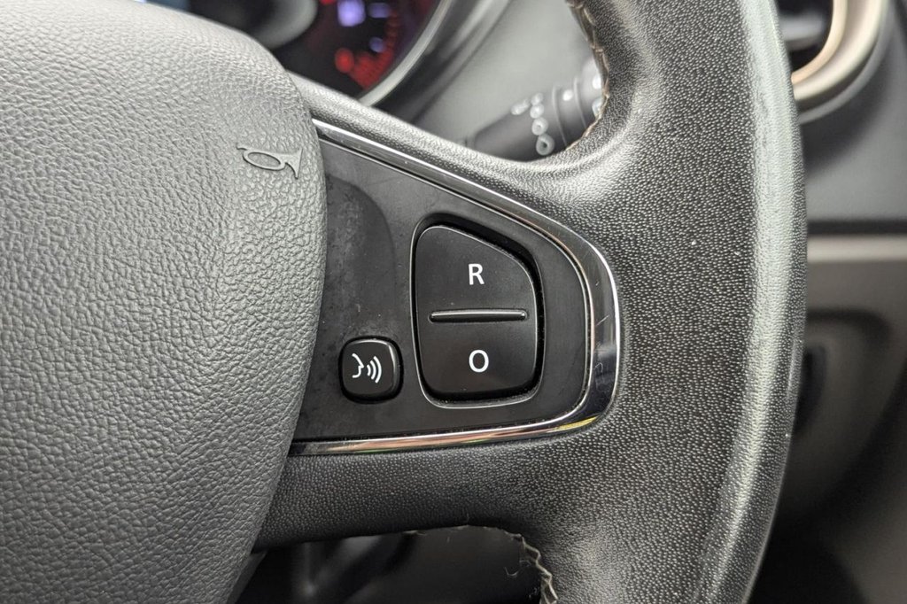 Used Renault Captur 2016 for sale - 77850119: Photo 36