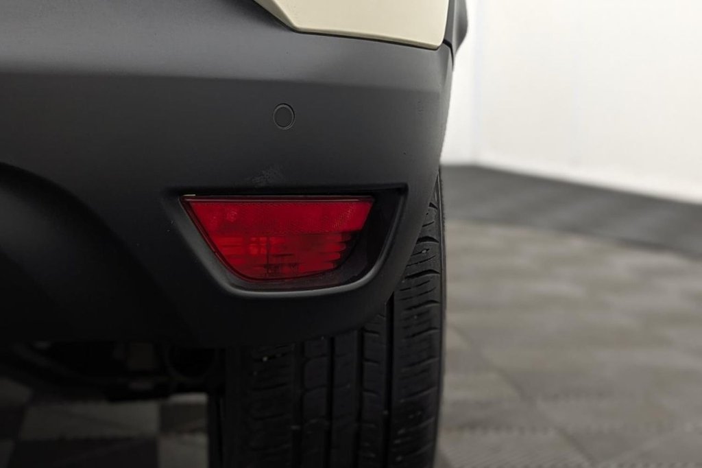 Used Renault Captur 2016 for sale - 77850119: Photo 44