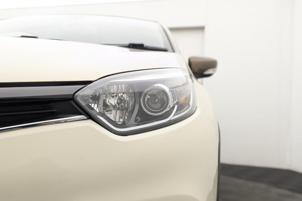 Used Renault Captur 2016 for sale - 77850119: Photo 46