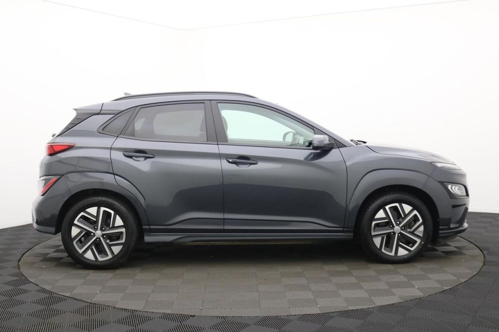 Used Hyundai KONA 2022 for sale - 77212321: Photo 2