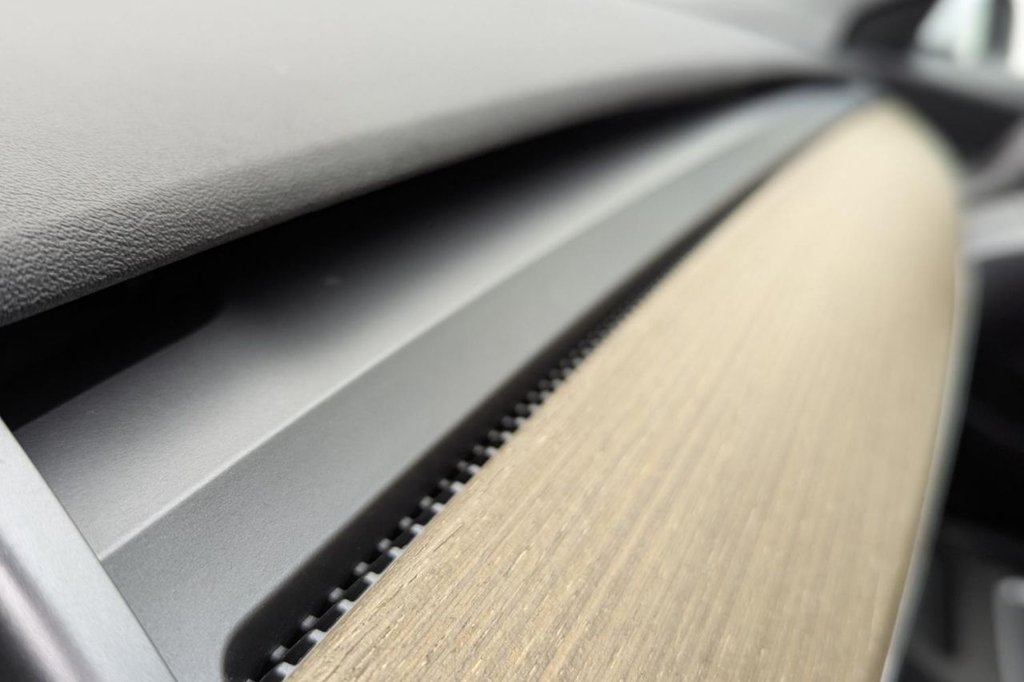 Used Tesla Model 3 2020 for sale - 77383533: Photo 24