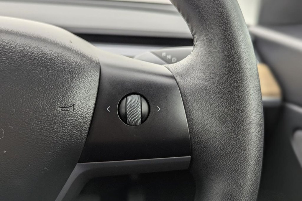 Used Tesla Model 3 2020 for sale - 77383533: Photo 39