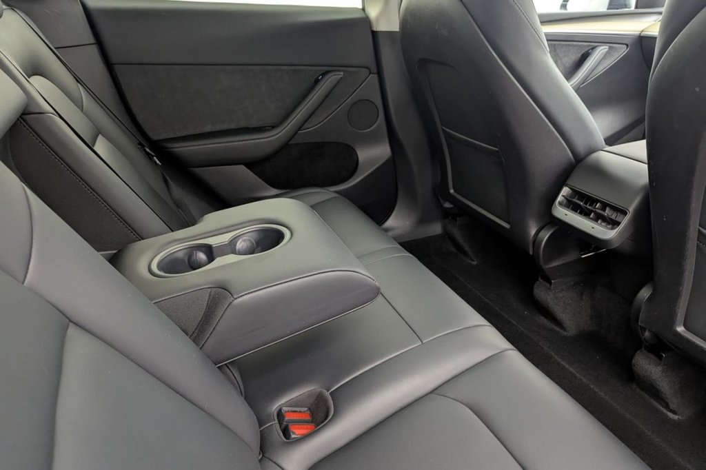 Used Tesla Model Y 2022 for sale - 77594188: Photo 16