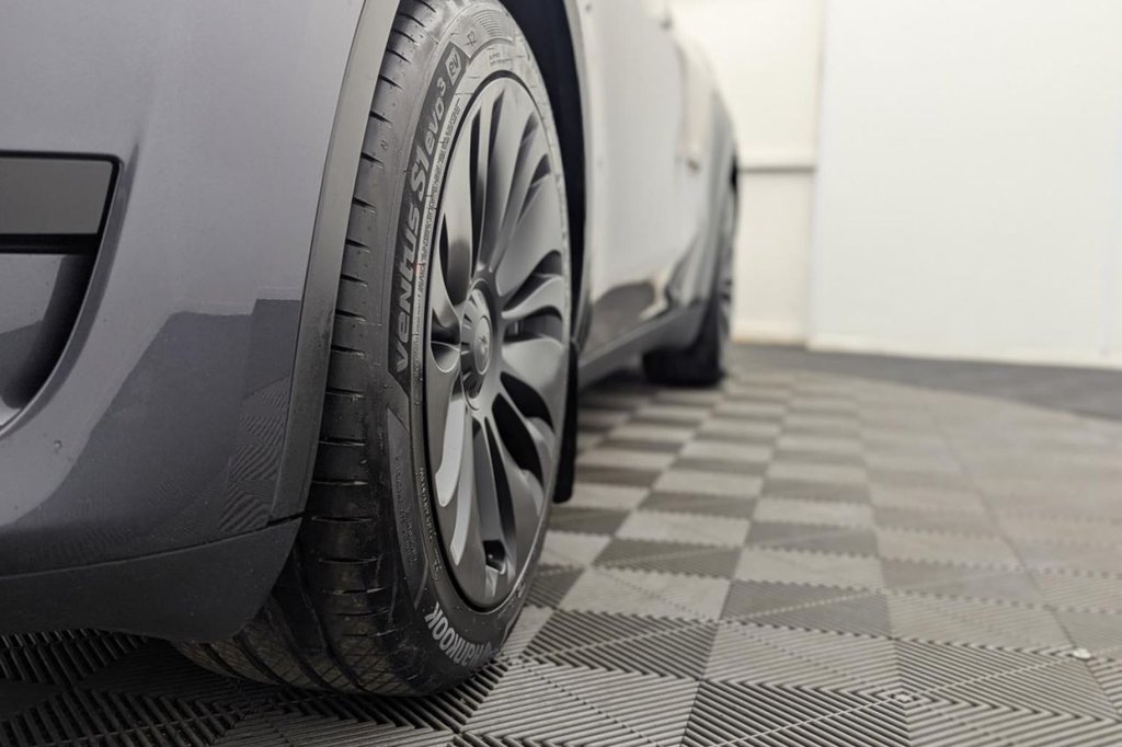 Used Tesla Model Y 2022 for sale - 77594188: Photo 46