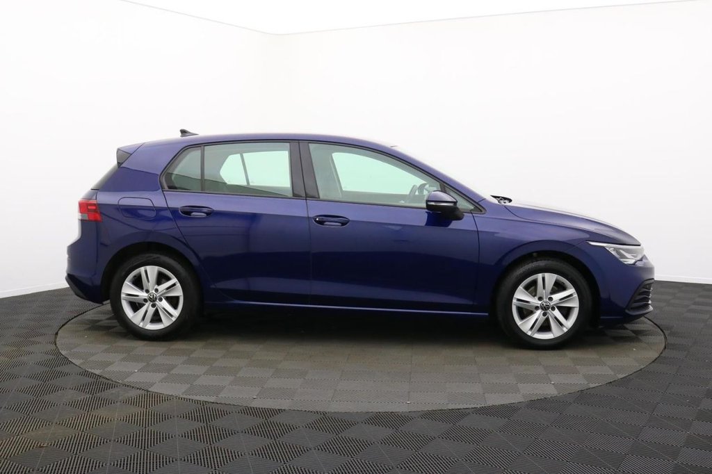 Used Volkswagen Golf 2021 for sale - 77212237: Photo 2