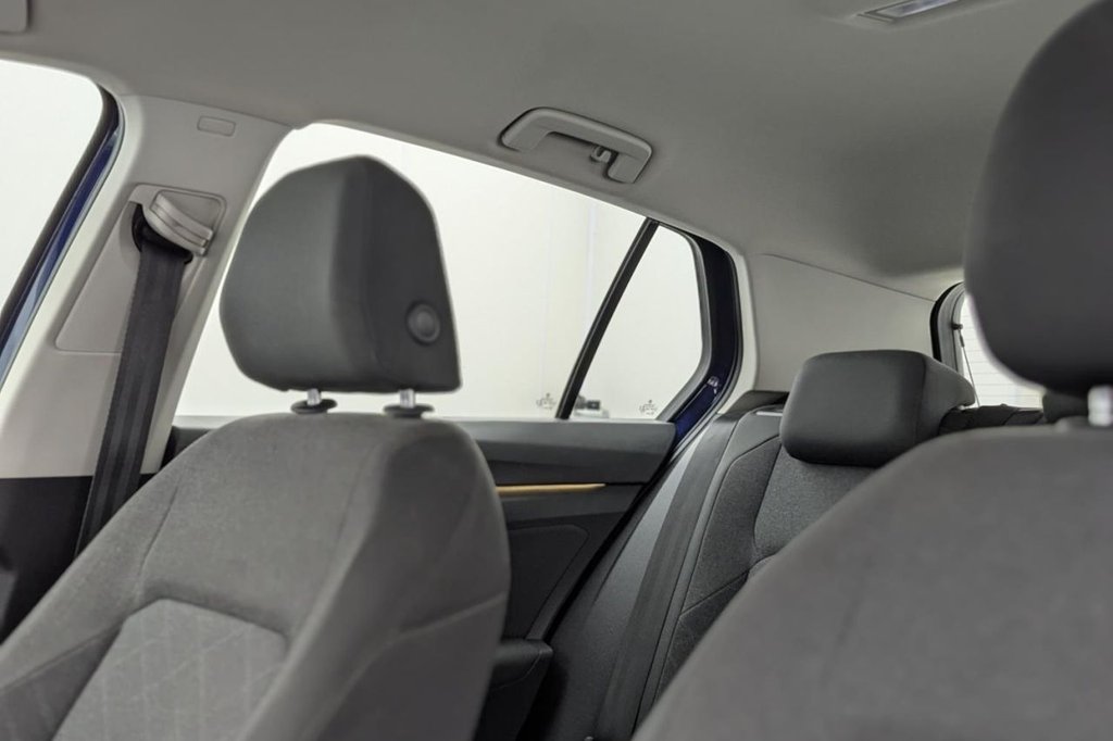 Used Volkswagen Golf 2021 for sale - 77212237: Photo 24