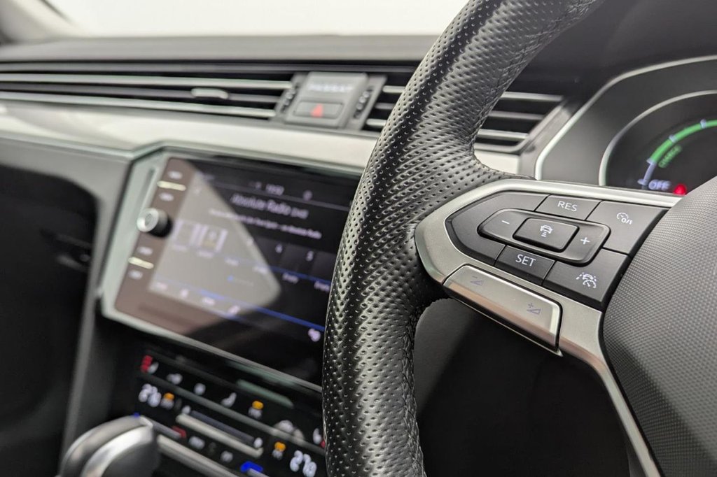 Used Volkswagen Passat 2021 for sale - 77835871: Photo 14