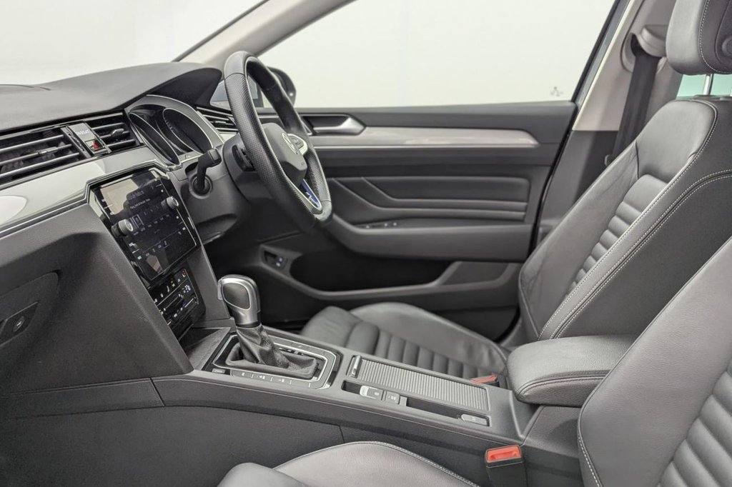 Used Volkswagen Passat 2021 for sale - 77835871: Photo 25