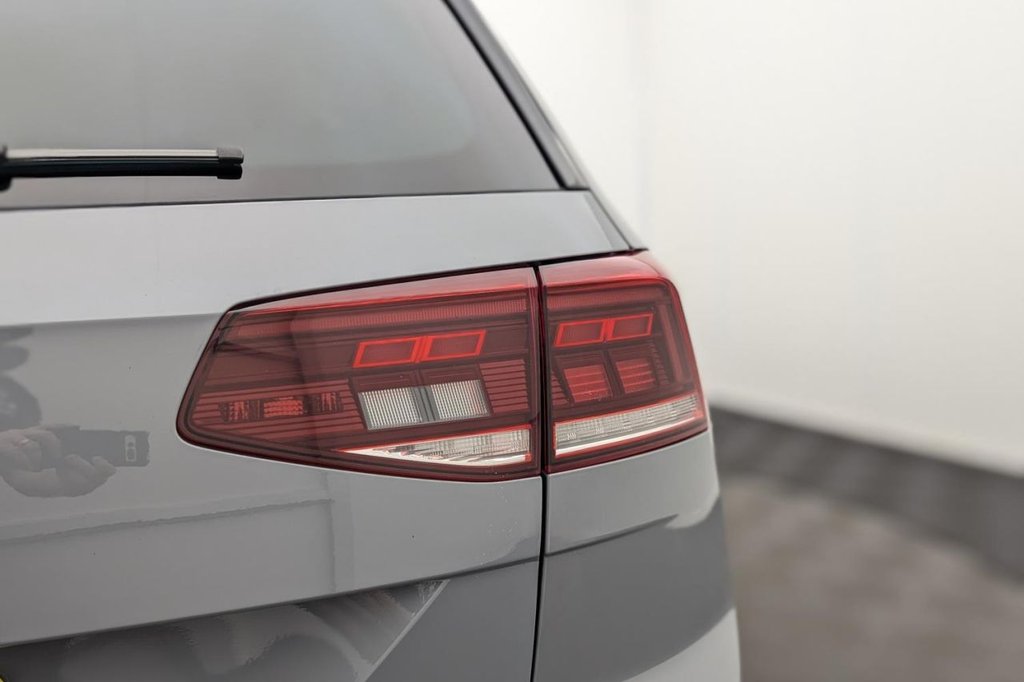 Used Volkswagen Passat 2021 for sale - 77835871: Photo 44