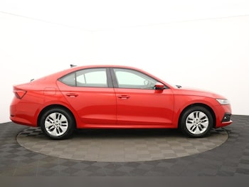 Used Skoda Octavia 2020 for sale - 77211991: Photo